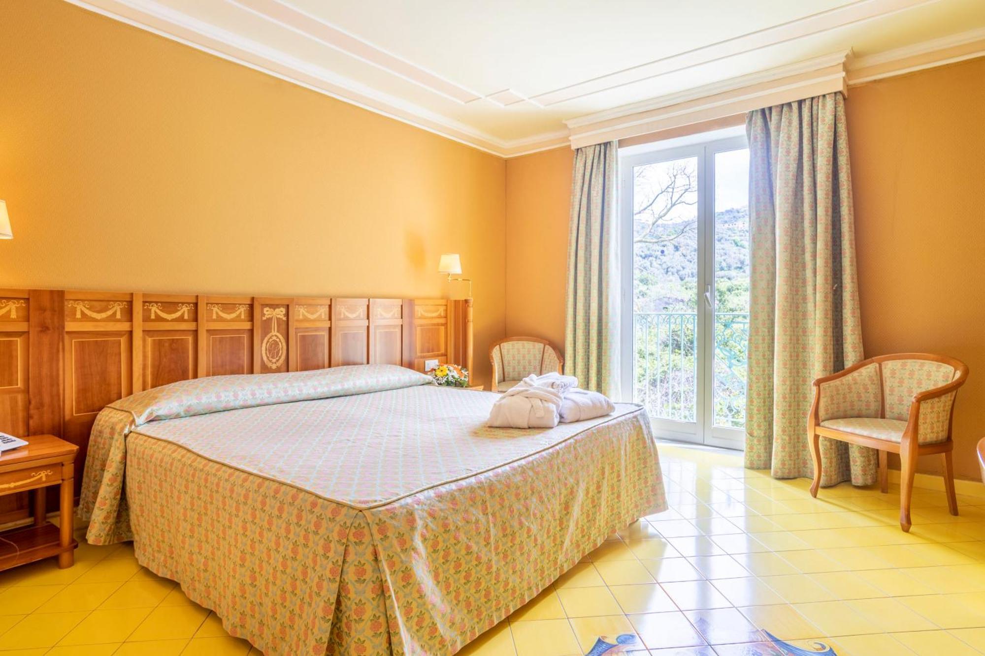 סן אנג'לו Grand Hotel La Pace (Adults Only) מראה חיצוני תמונה