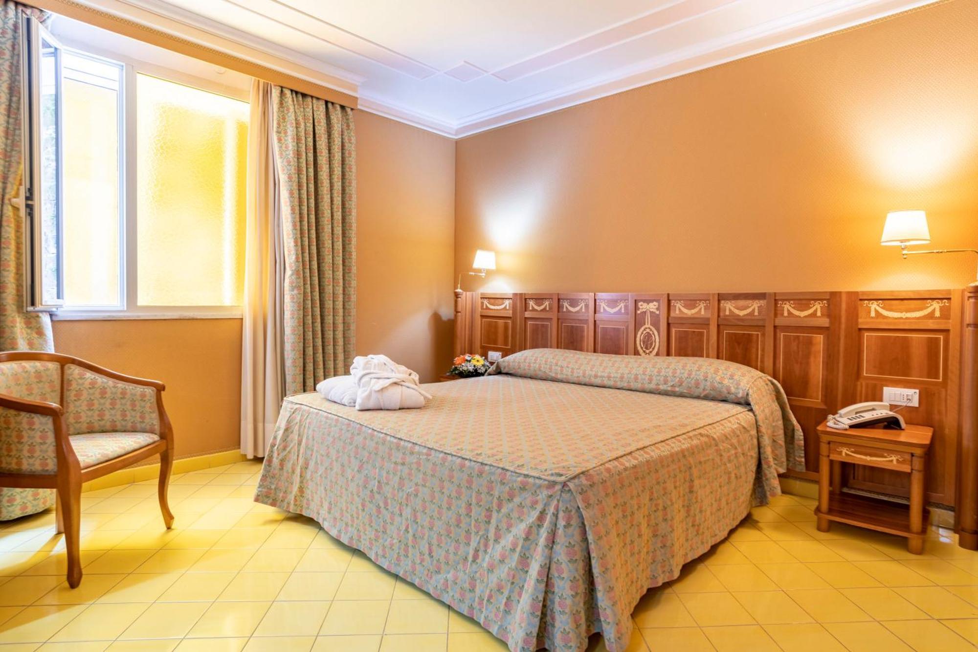 סן אנג'לו Grand Hotel La Pace (Adults Only) מראה חיצוני תמונה